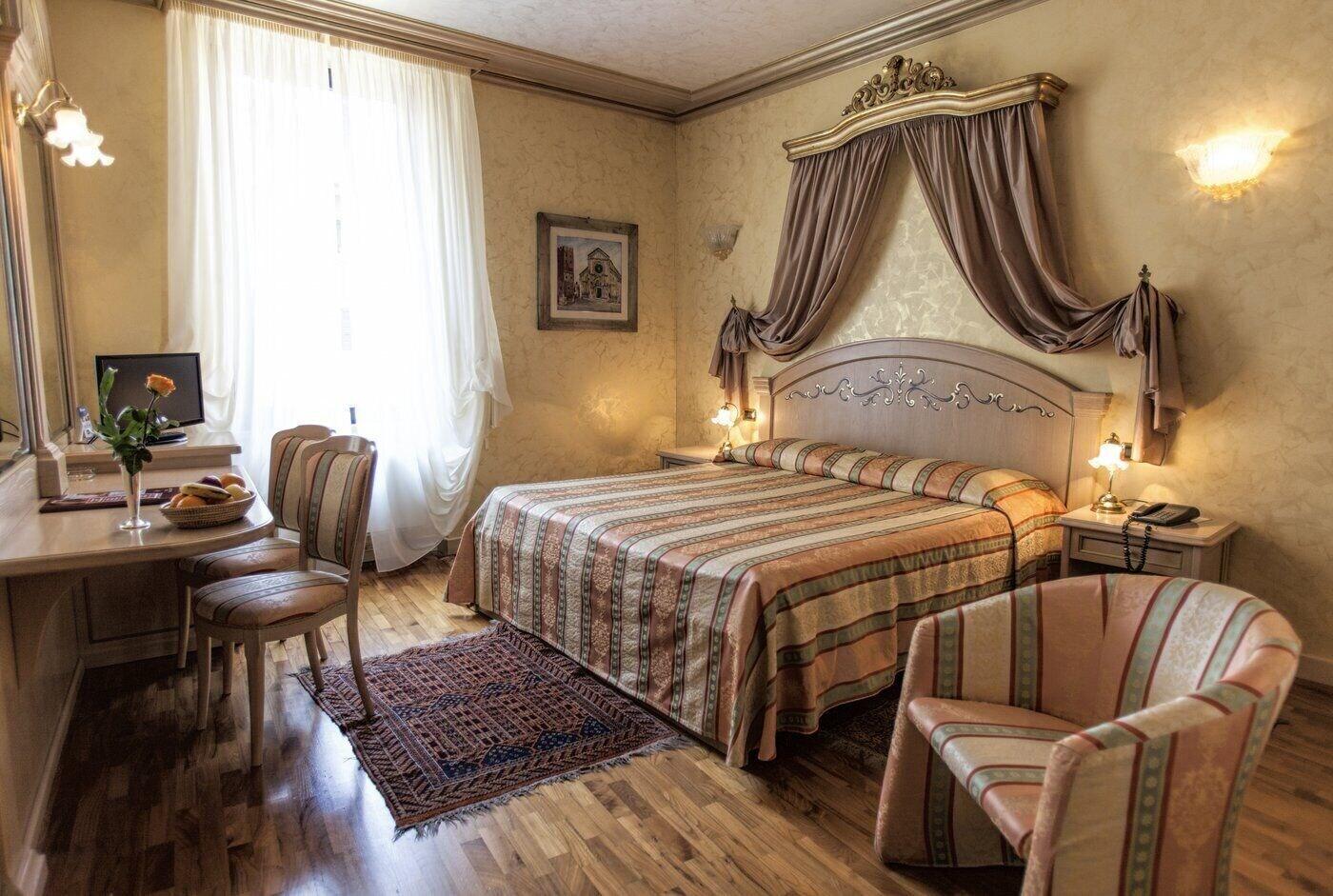 Hotel Colomba D'Oro Verona Esterno foto