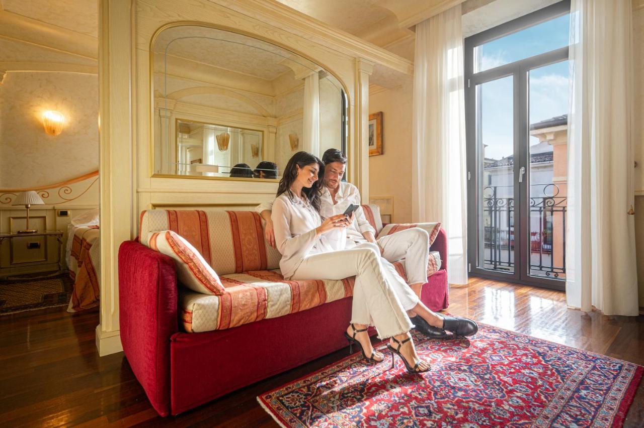Hotel Colomba D'Oro Verona Esterno foto