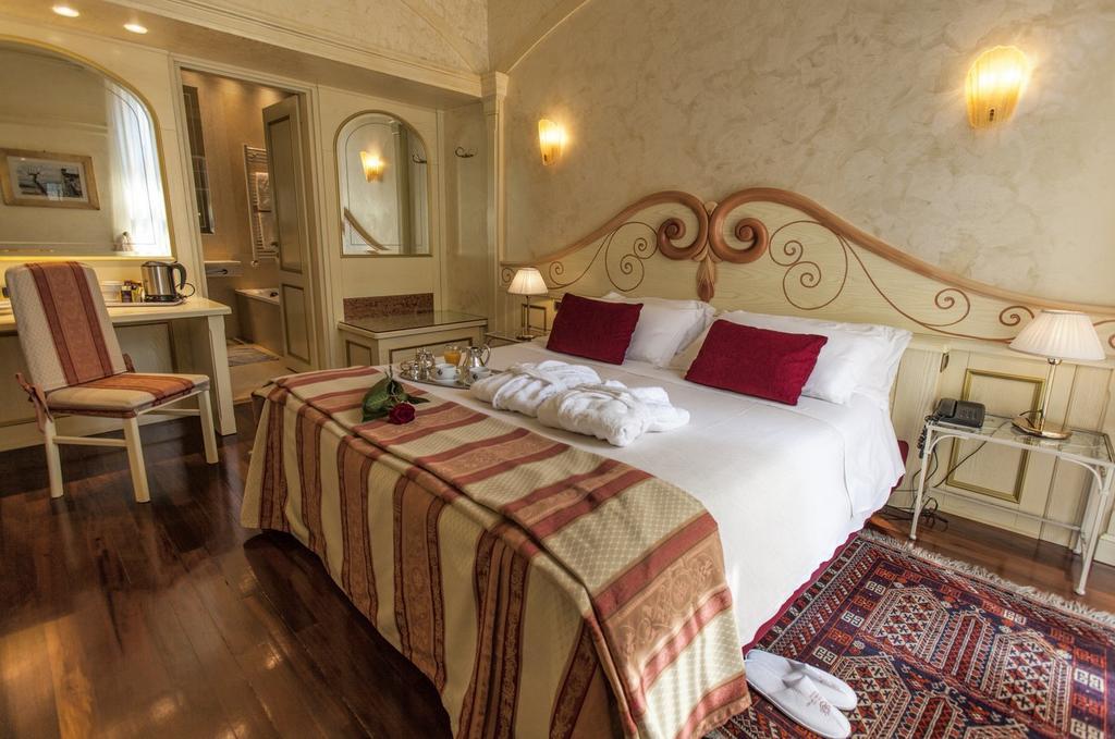 Hotel Colomba D'Oro Verona Esterno foto