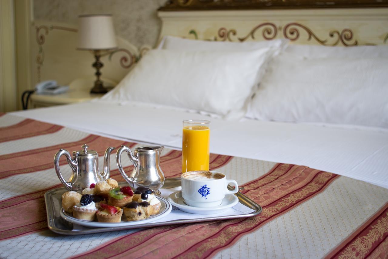 Hotel Colomba D'Oro Verona Esterno foto